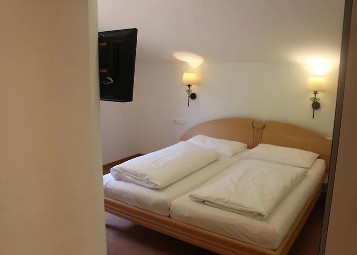 Rehlein Semesterbostad